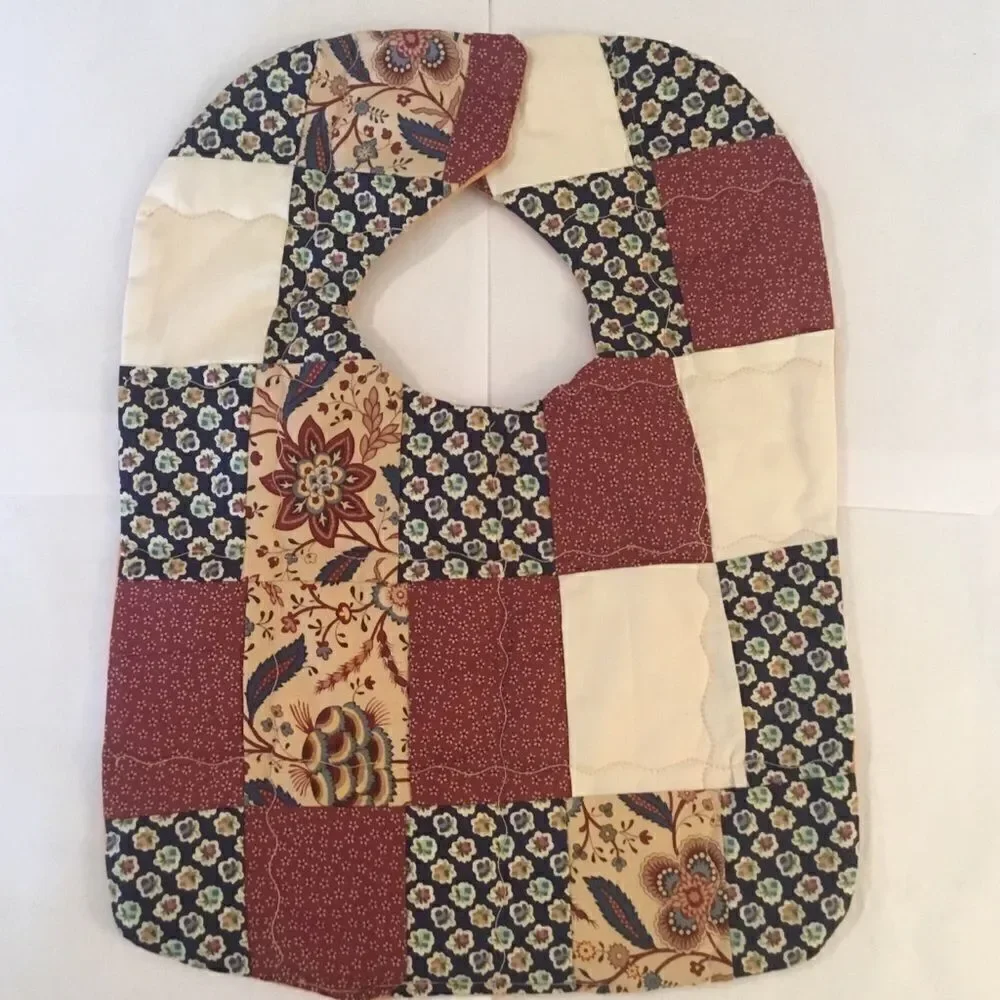 3/$25 or $12 ea NWT Handmade Quilted Reversible Baby Bib.